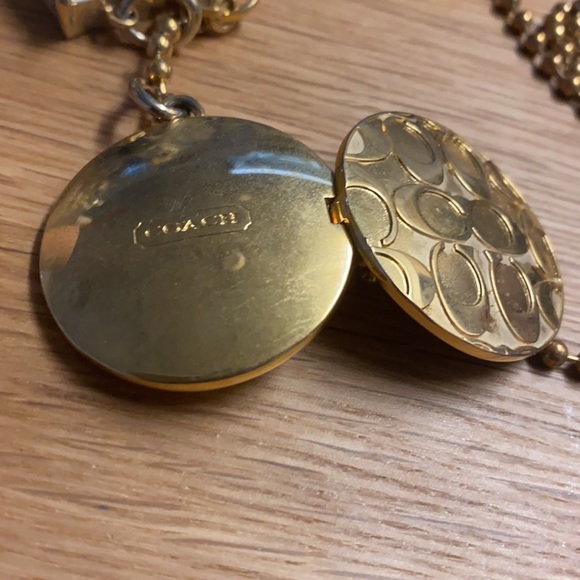 Coach necklace with locker photo crystal - Picture 5 of 6